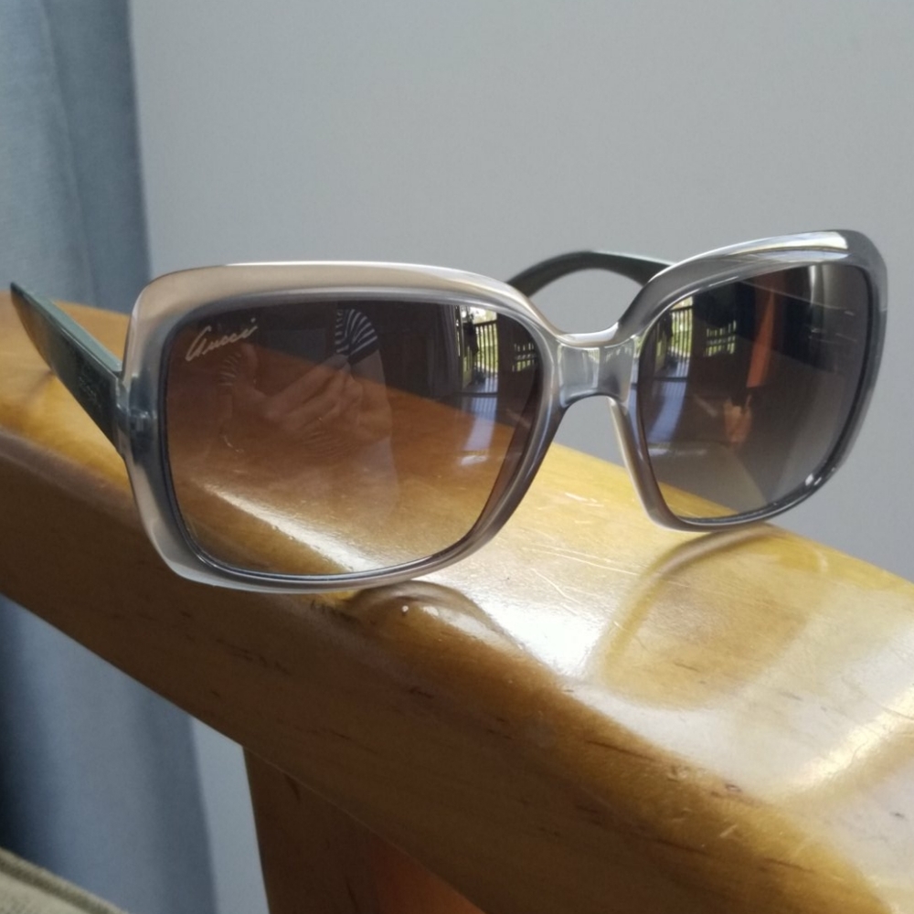 Gucci Rectangular Oversize Sunglasses Olive Grey